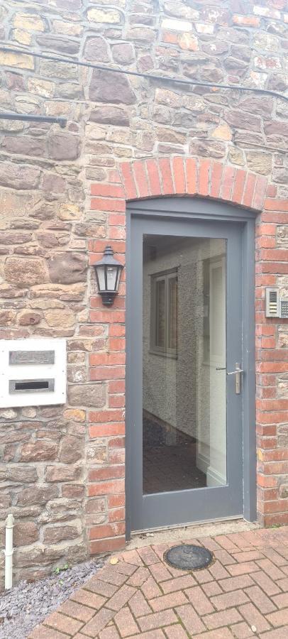 דירות ניופורט Charming 1-Bed Loft In Caerleon מראה חיצוני תמונה