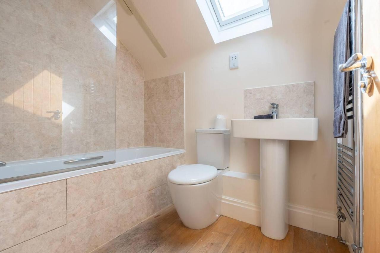 דירות ניופורט Charming 1-Bed Loft In Caerleon מראה חיצוני תמונה