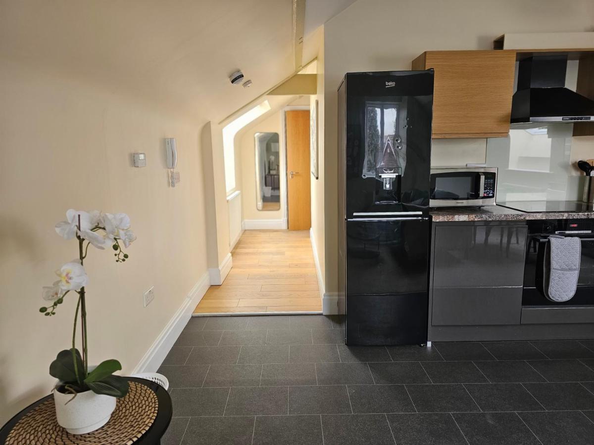 דירות ניופורט Charming 1-Bed Loft In Caerleon מראה חיצוני תמונה