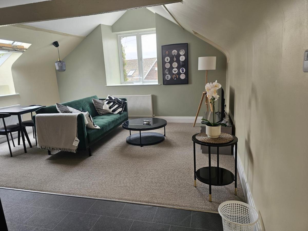 דירות ניופורט Charming 1-Bed Loft In Caerleon מראה חיצוני תמונה